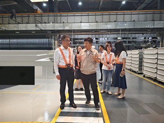 校党委副书记、纪委书记赵宁带队走访徐捷校友